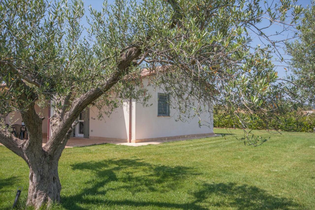 Agriturismo Il Mirto Pescia Romana Eksteriør billede